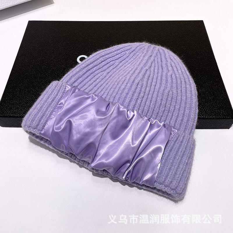 H00035 Contracted Satin Decoration Knitted Hat