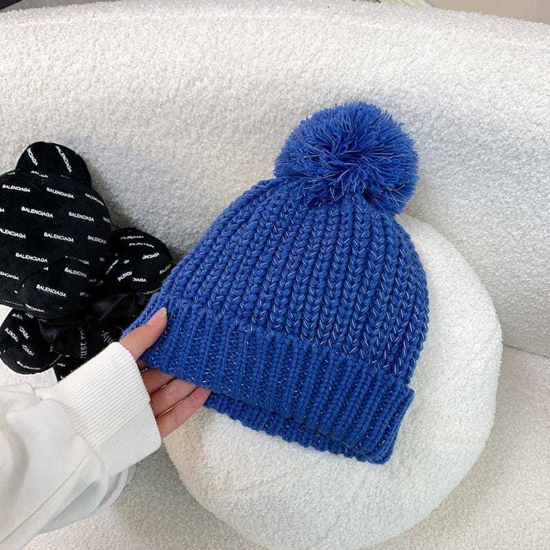 H00056 Blue Reflective Brim Adult Knitted Hat