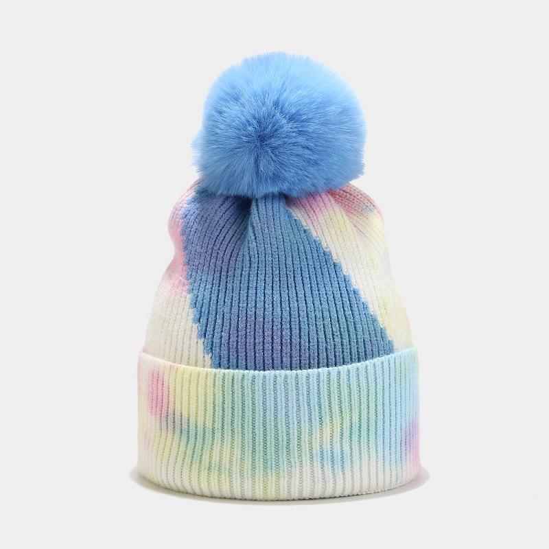 H00082 Tie-dye Graffiti Knitted Hat With Hairball