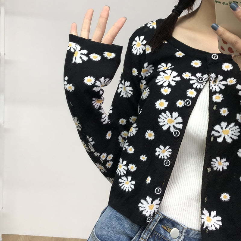 SM-K0009 Small Daisy Knitted Sweater Women Slim Knitted Cardigan Jacket