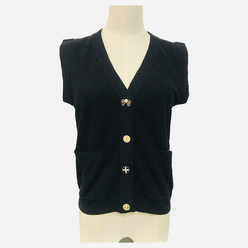 D23-502A Black Short Sleeve V-Neck Knitted Cardigan